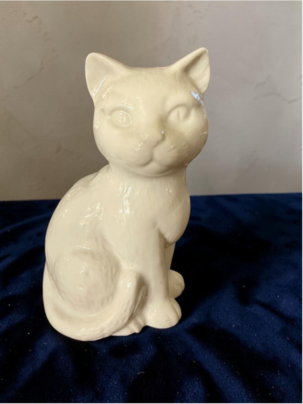 Vintage Ceramic Cat Figurines Set – 5” Sitting & Lying Cats – Cottagecore Decor - Picture 9 of 12